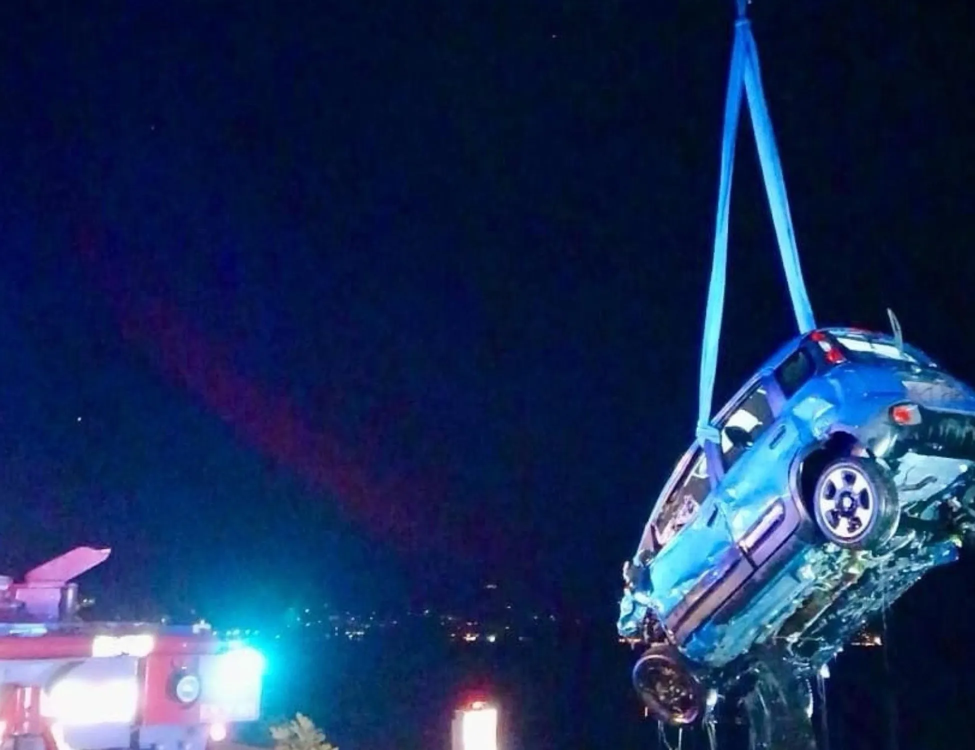 Leggi l'articolo: Frontale e auto nel lago di Como: uno choc, chi è la vittima