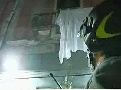 Napoli, crolla balcone a Portici durante corteo per San Ciro: 3 morti e 17 feriti