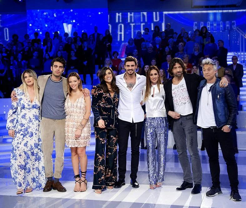 Verissimo, la puntata speciale di Silvia Toffanin: si porta in studio tutto il cast, trionfo di Ilary Blasi