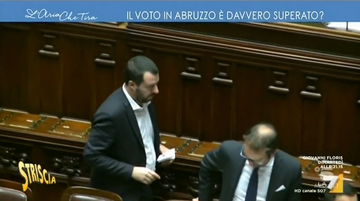 Striscia la Notizia, clamoroso sfregio a Matteo Salvini? Gli scatenano contro Achille Lauro: su La7...