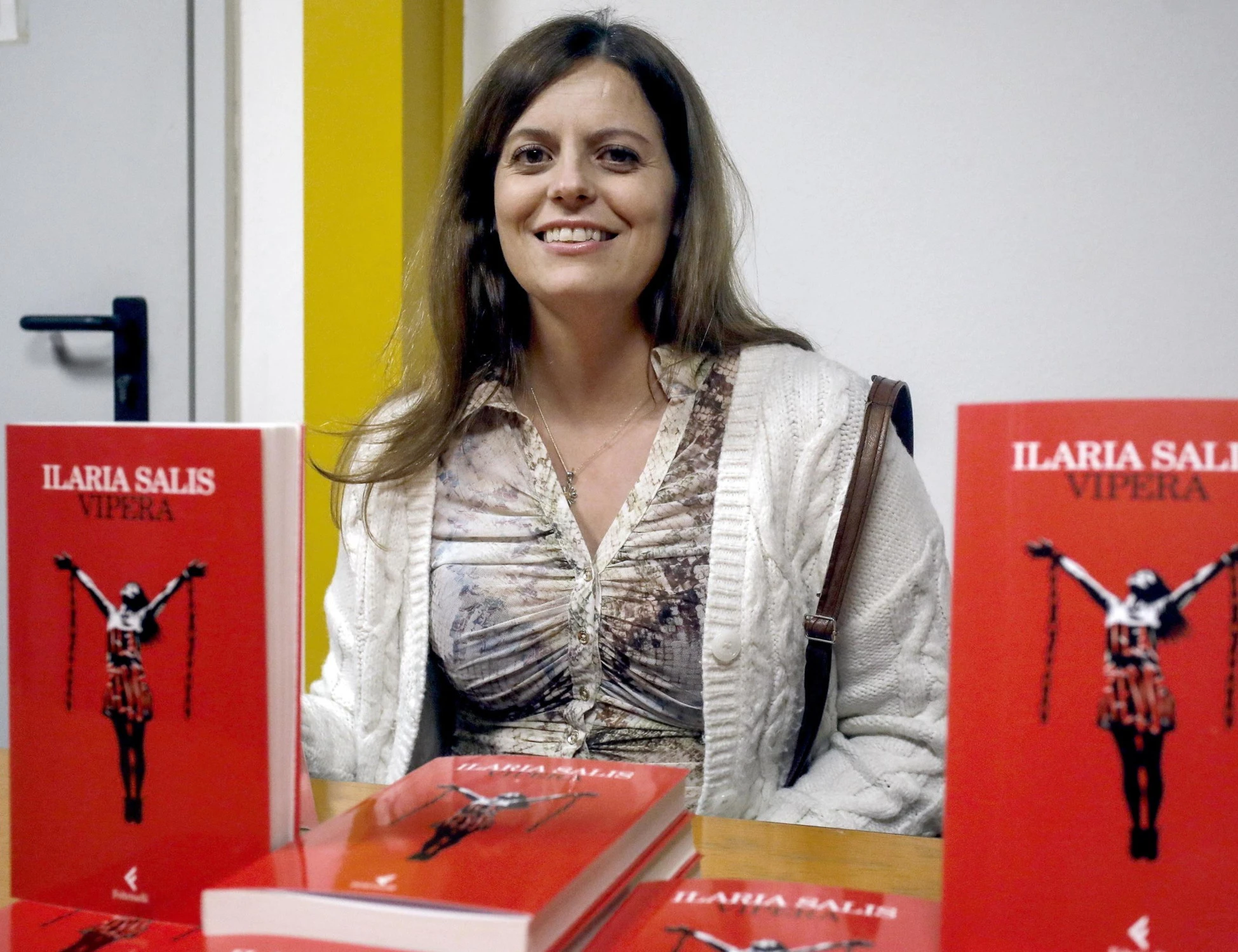 Ilaria Salis e il libro su Amazon? La replica a Libero e le sparate sul capitalismo