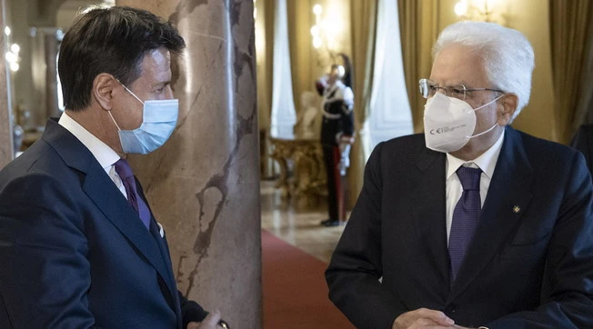 Sergio Mattarella, il retroscena sulla crisi: Conte costretto a dimettersi in ogni caso