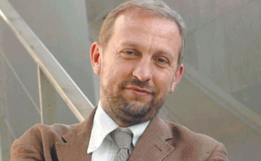 Pd allo sbando, l'elezione del segretario a Pisa finisce in rissa