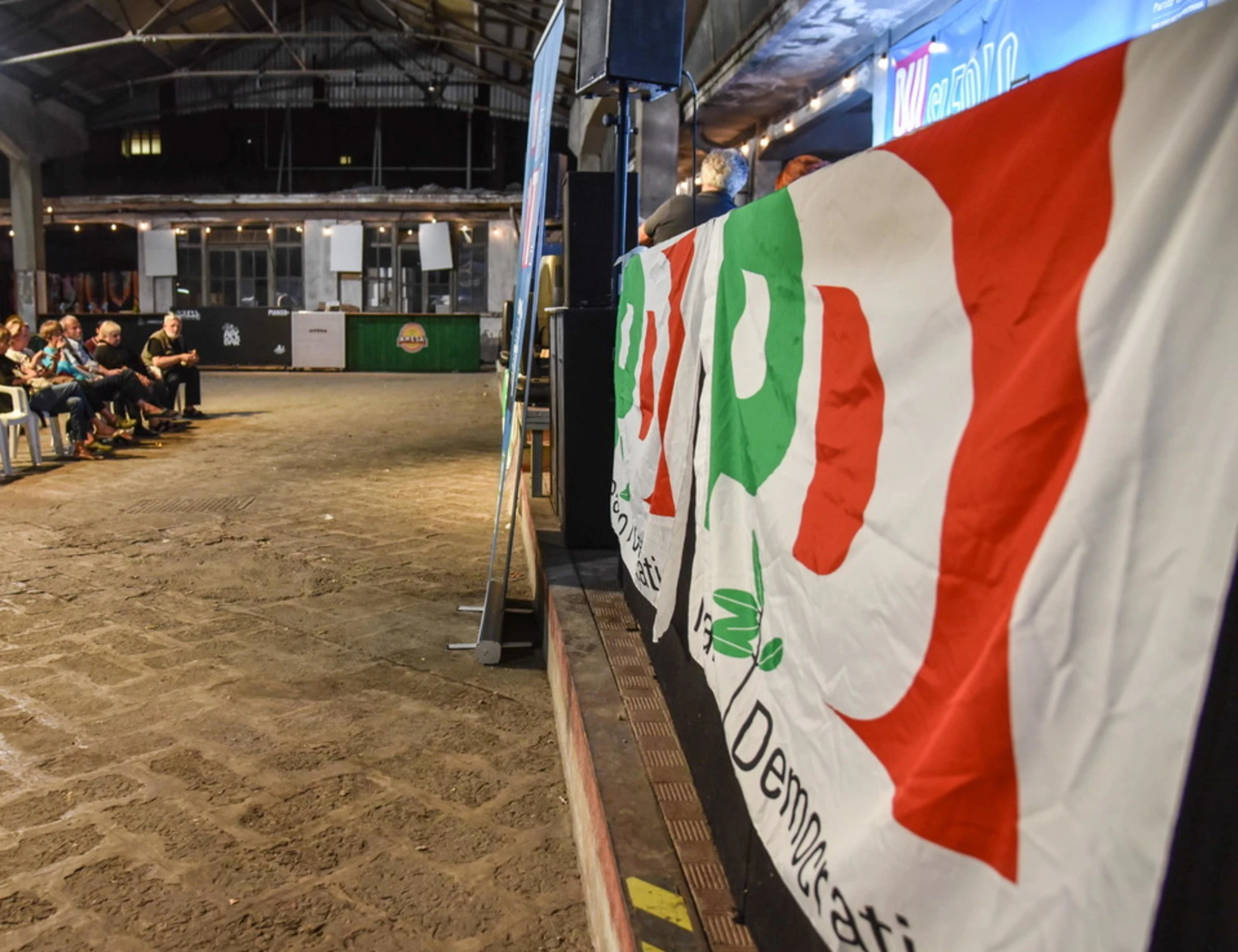 La Festa dell'Unità di Sestri inquina il torrente ligure