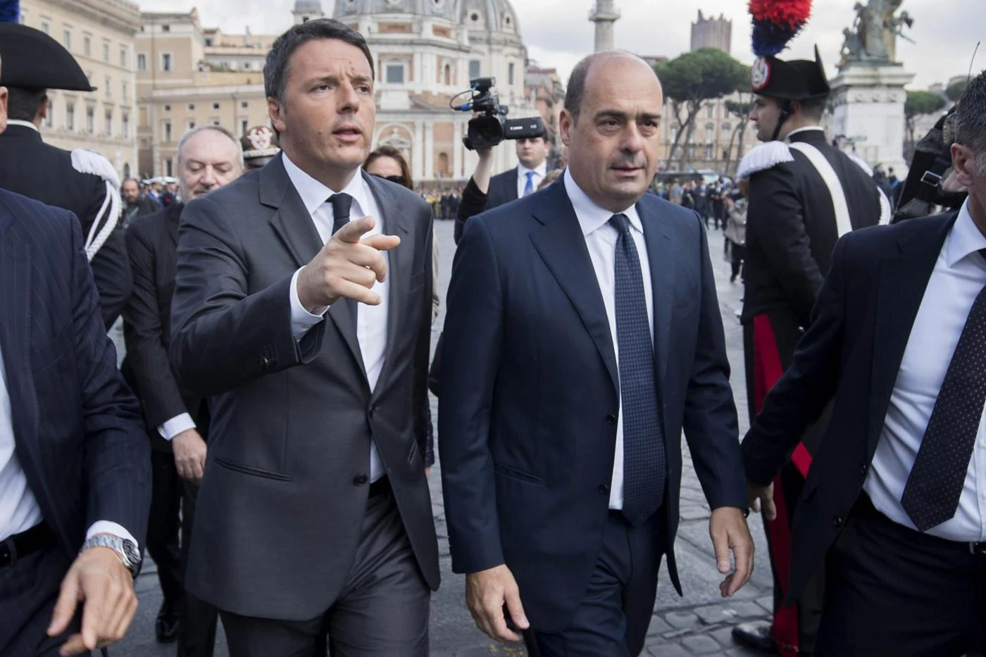 Matteo Renzi e Nicola Zingaretti, quello che è sfuggito a molti: Pd e M5s, perché può saltare tutto