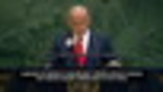 https://media.liberoquotidiano.it/fUr7zTcY2XyVKh_qYeJ_gyQenvDSICG49ME6Torp0rw/width:800/quality:90/aW1hZ2VzLzIwMjUvMDkvMjYvMTQ1NzIzOTU0LWIwNjVmODljLTQwNTktNDE0Yi04Yzg1LTE0NmMxMDExMmUwZS5qcGc.webp