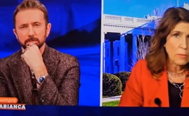 È sempre CartaBianca, la Rossi Hawkins umilia Scanzi: "Il signore con gli anelli..."