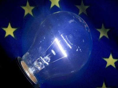 "Inefficienza" energetica, all'Europa costa 100 miliardi di euro l'anno