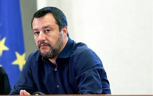 SALVINI "IO LIBERO, NON VIVO CON LA PAURA DI PERDERE LA POLTRONA"
