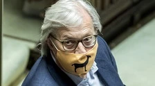  Vittorio Sgarbi