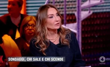 https://media.liberoquotidiano.it/ffeSRxZBSMbUQkrG7mDITEeKHKrgSfdxmnFhZJX5v7E/width:800/quality:90/aW1hZ2VzLzIwMjYvMDUvMDcvMTIzNTQwNzMzLTgzMTMyMzE2LWRjMjQtNGY5ZS1iNWRjLWUwZjFlZDM0MDgzNy5qcGc.webp