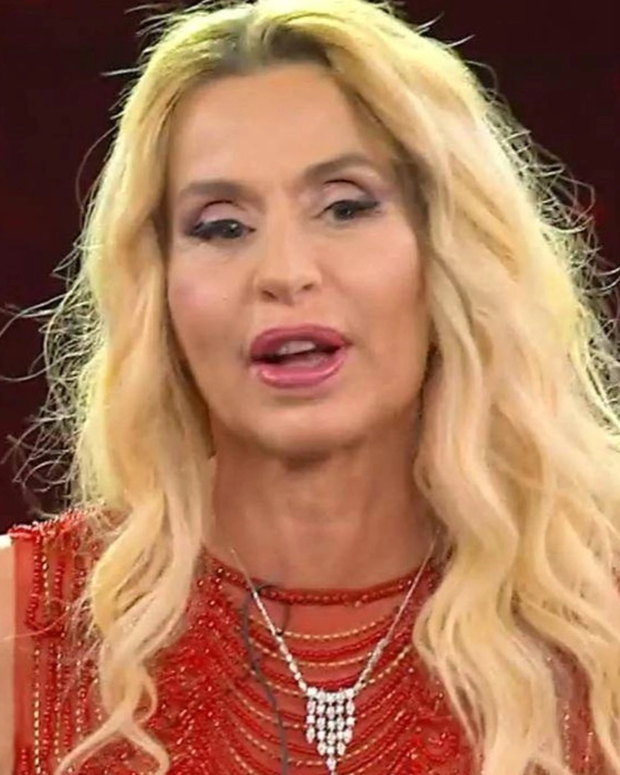 Valeria Marini: "Perché mamma non mi parla"