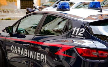 Arrestato 26 enne di Castellammare di Stabia per violenza e sequestro di una giovane conosciuta sui social