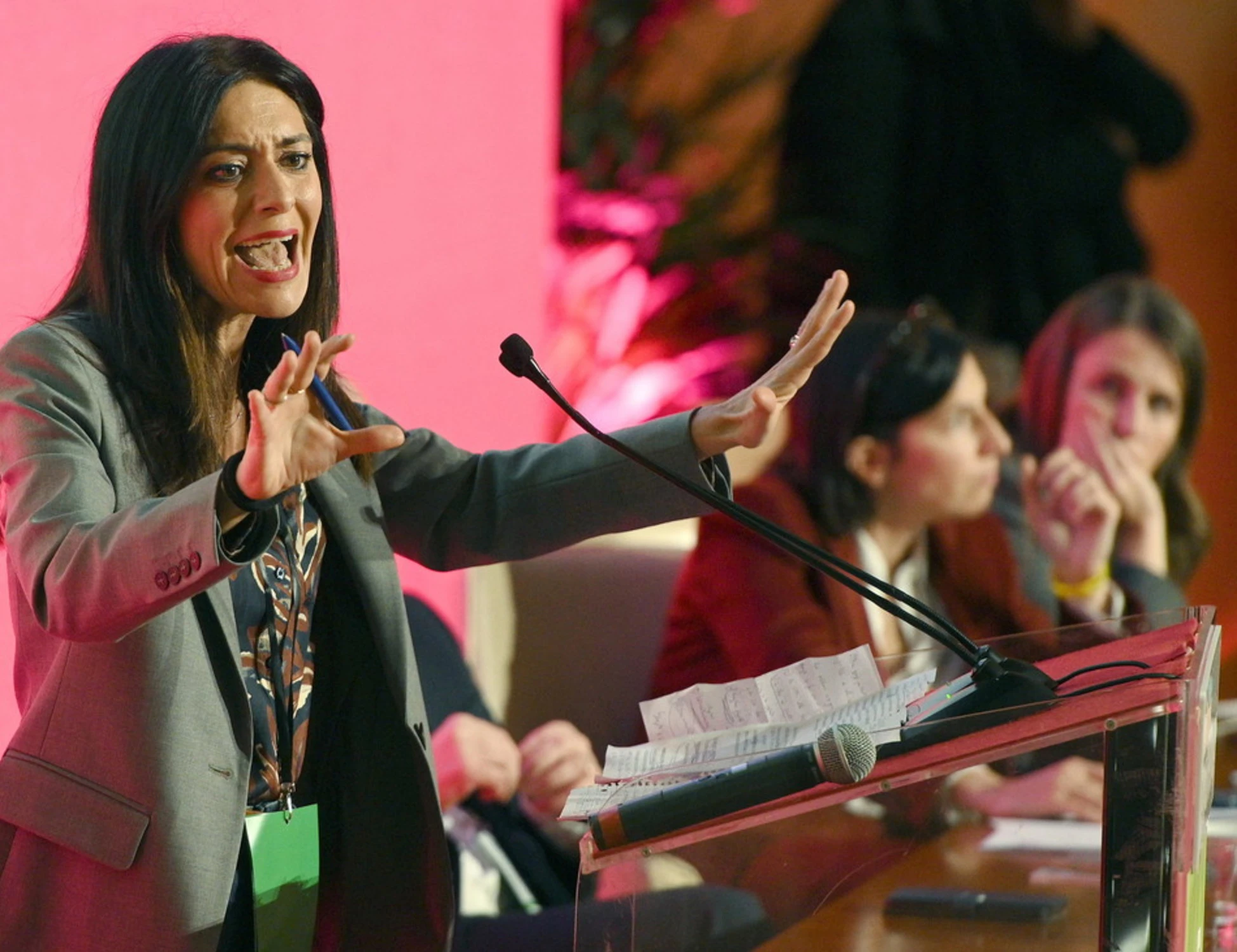 Picierno alla Direzione Pd demolisce la Schlein: "Come hai ridotto questo partito"