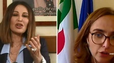 L'aria che tira, rissa sull'immigrazione. Daniela Santanchè umilia la piddina Quartapelle: "Capisci l'italiano? Vuoi un interprete?"
