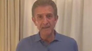 Ezio Greggio, il messaggio che scuote l'Italia: "Torna qui, ti aiutiamo"
