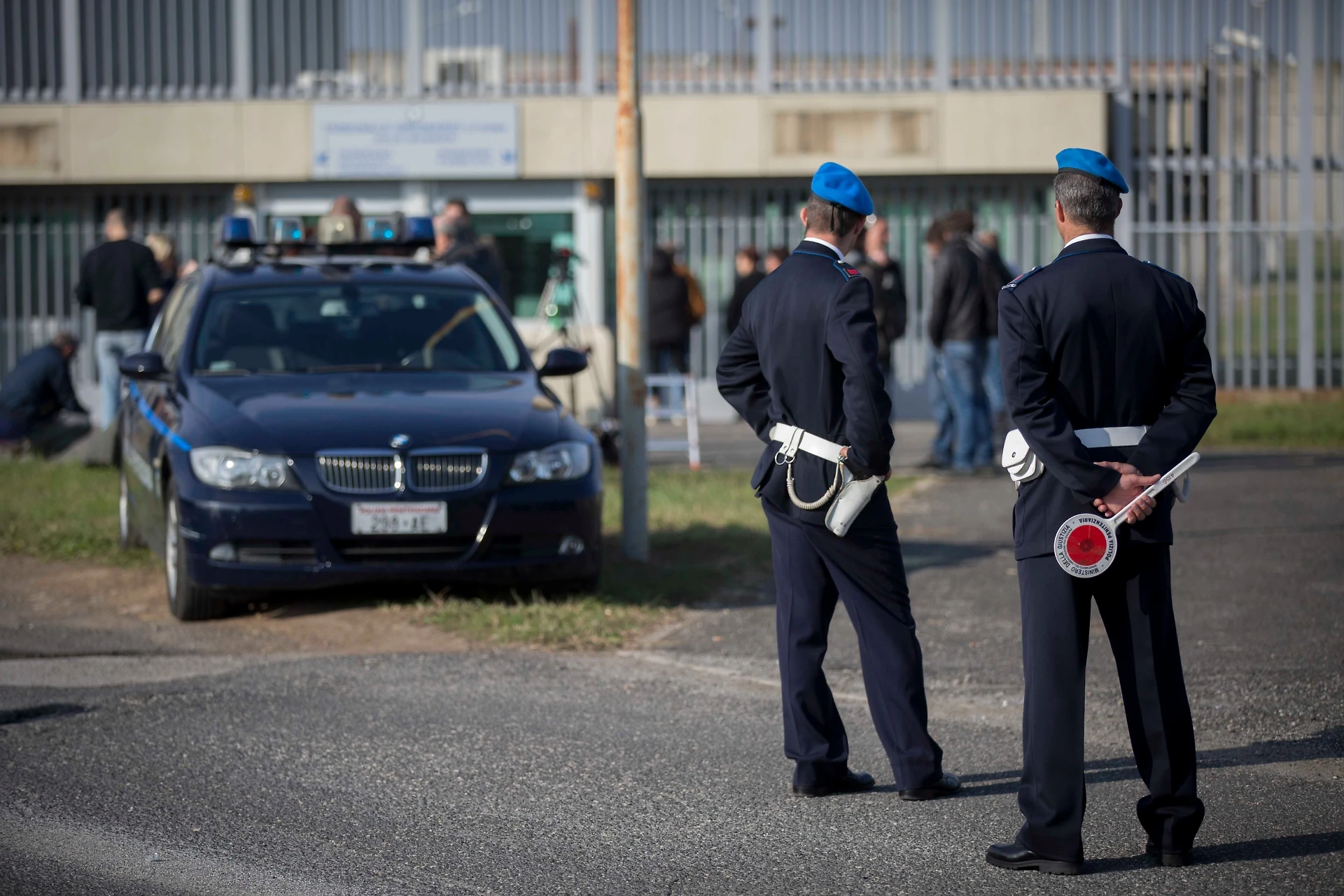 Rebibbia, detenuta getta i figli dalle scale: uno muore, l'altro è grave