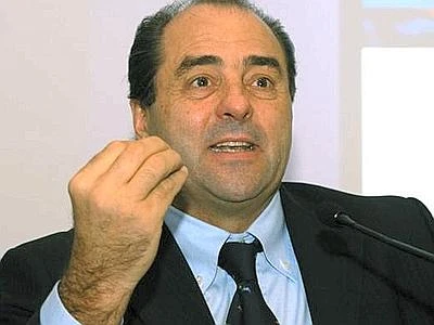 Di Pietro: "Via il mio nome da simbolo Idv e lista civica con gli 'arancioni'"