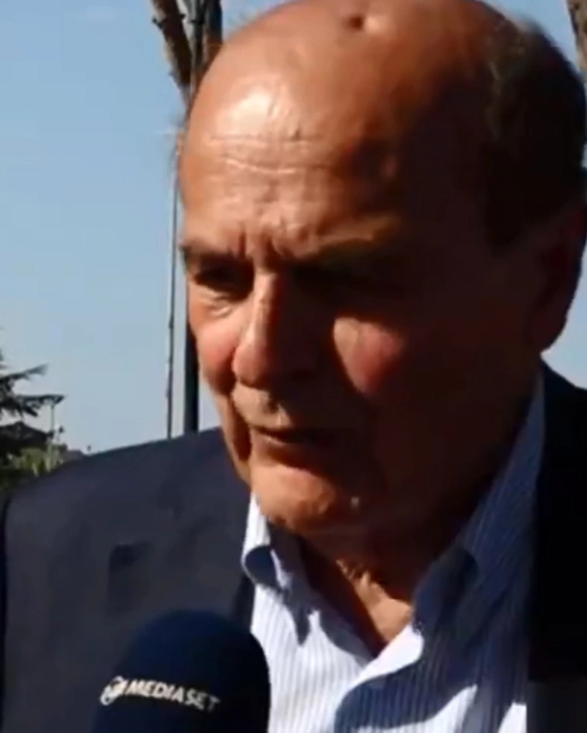 4 di Sera, Bersani: "Da Trump un ricatto inaccettabile"