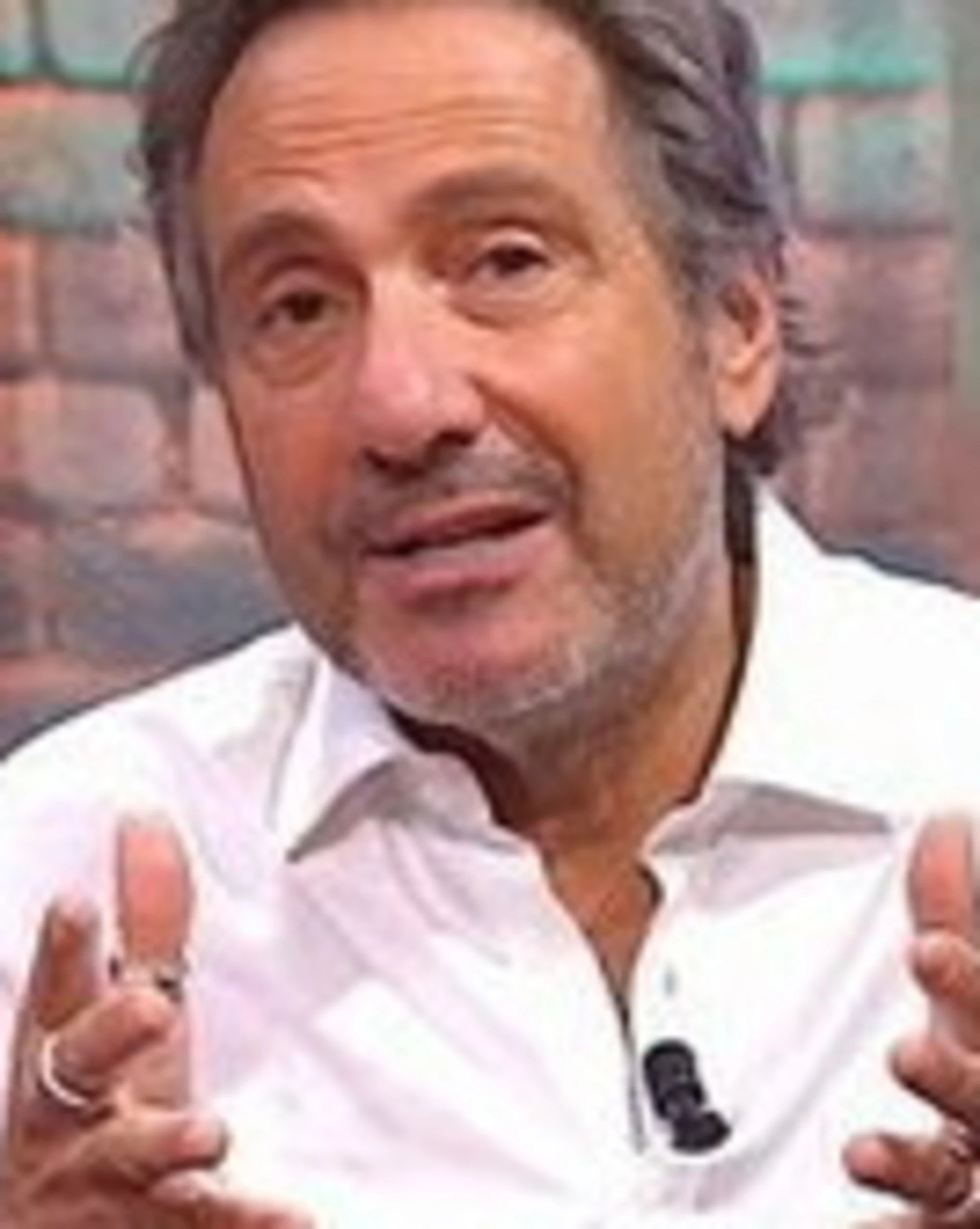 Mario Tozzi, l'ultima sparata: "L'impero romano finì per i cambiamenti climatici"