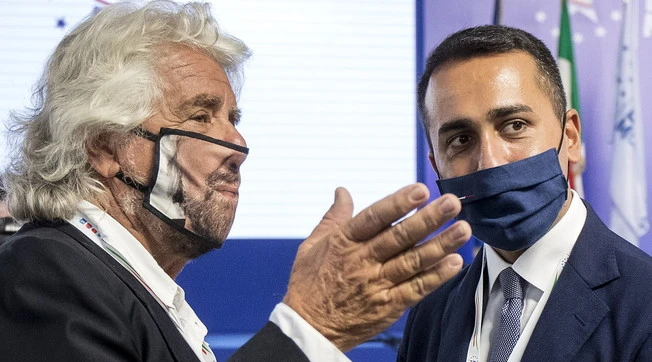 M5s, "riunione alle 18": la fronda chiede la ripetizione del voto su Rousseau, subito fuori dal governo Draghi?