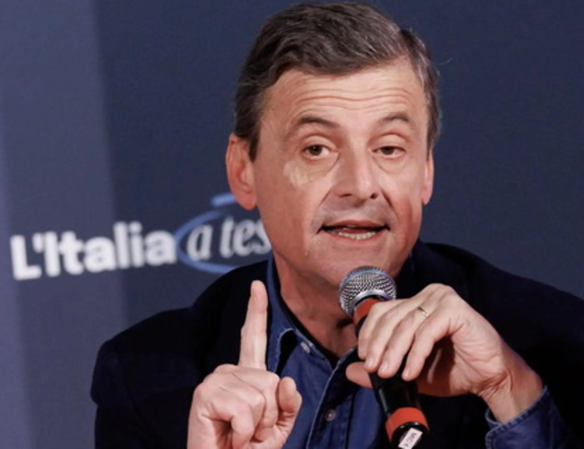 Leggi l'articolo: "Patto con Calenda, dove e quando": la mossa di Tajani