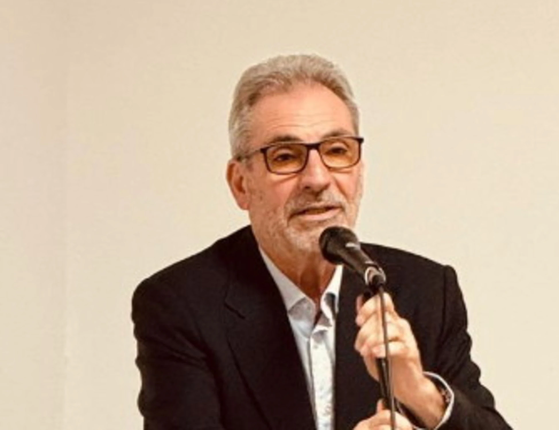 Calabria, l'audio che svela i "giochi sporchi" di Pd e M5s: sinistra a pezzi