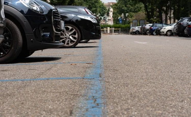 Isernia, non paga il parcheggio sulle strisce blu: multa annullata, ecco perché