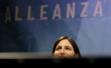 Elly Schlein, "quello che dice non è vero". La smentita: esplode la sinistra