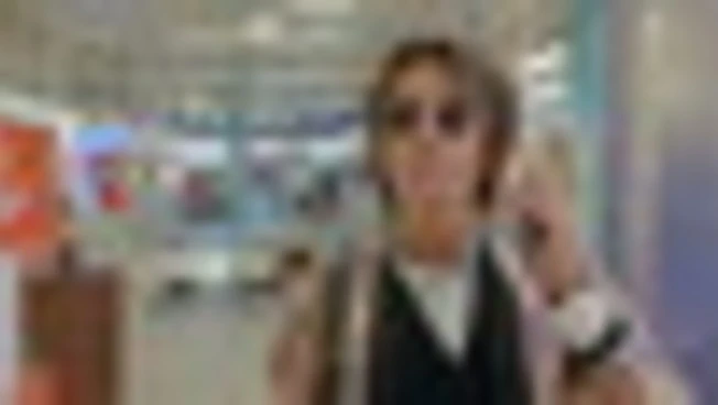 In anteprima il video "Shopping con Alanis" di Alberto Fortis
