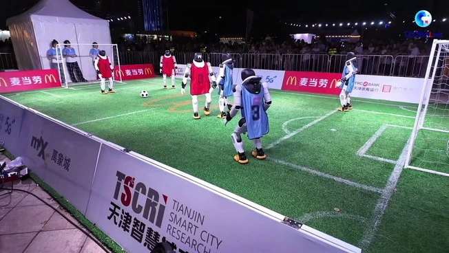 Cina, il calcio tra robot protagonista alla World Intelligence Expo