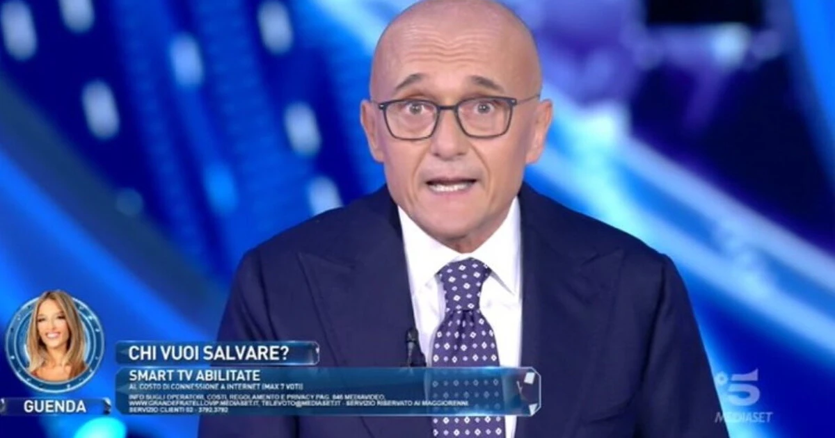 GF Vip, "un concorrente con sospetto coronavirus". Salta tutto prima della diretta, gira un nome