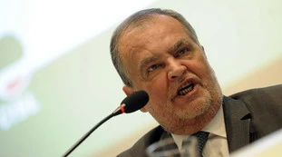 Roberto Calderoli contro Giuseppe Conte per Alzano e Nembro: "La chiusura? Tutto pronto, poi però qualcuno ha cambiato idea"