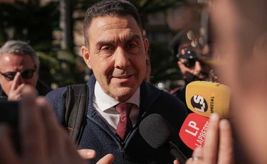 Il generale Vannacci fa impazzire Elly Schlein: "Perché scelgo lei"