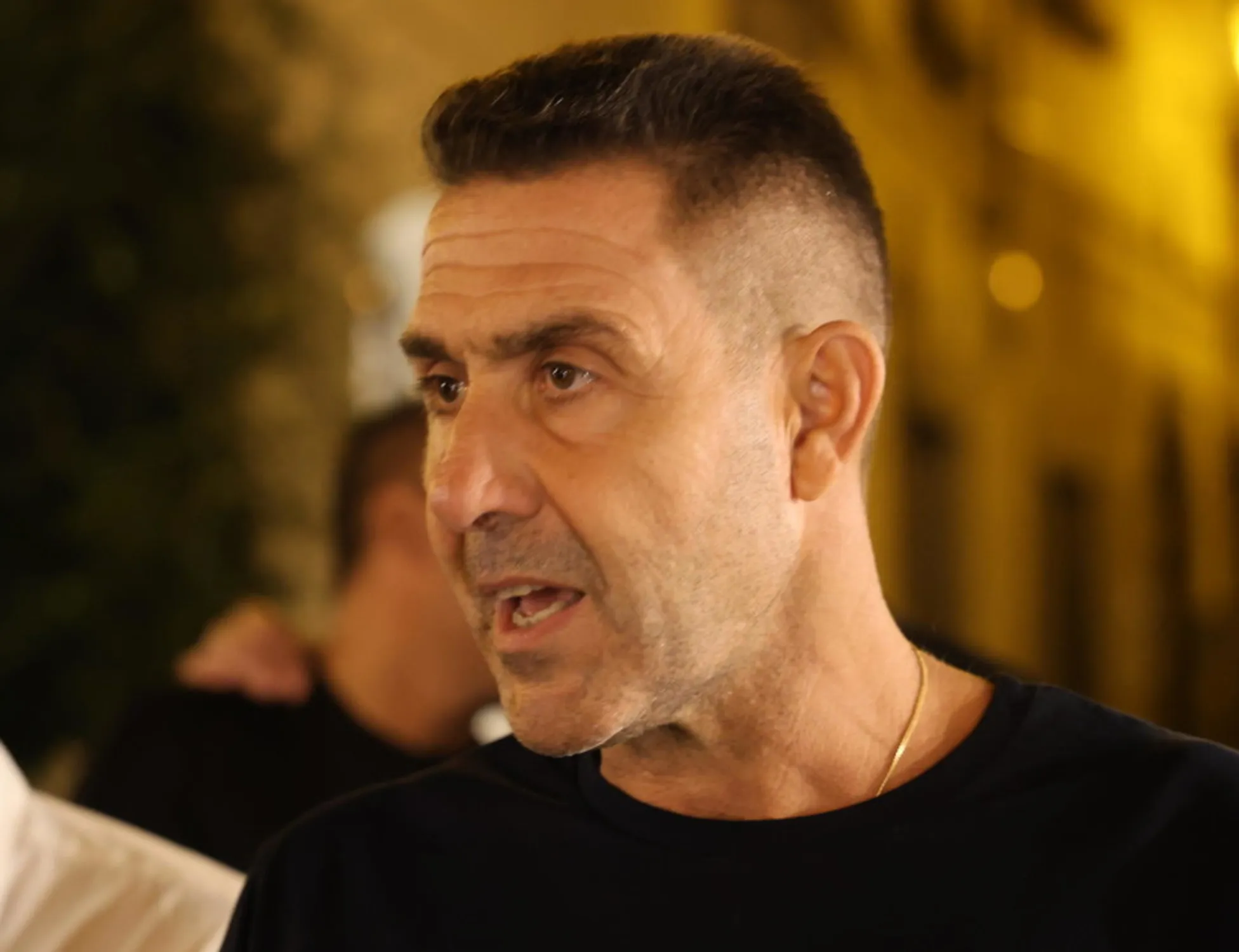 Leggi l'articolo: "Ecco chi mi ha contattato": Vannacci, clamorosa rivelazione