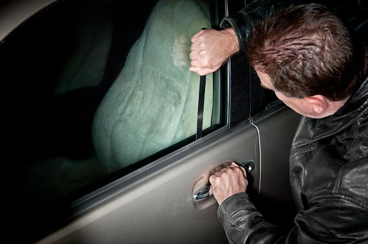 L'automobile più amata dai ladri. Ogni ora spariscono 13 vetture
