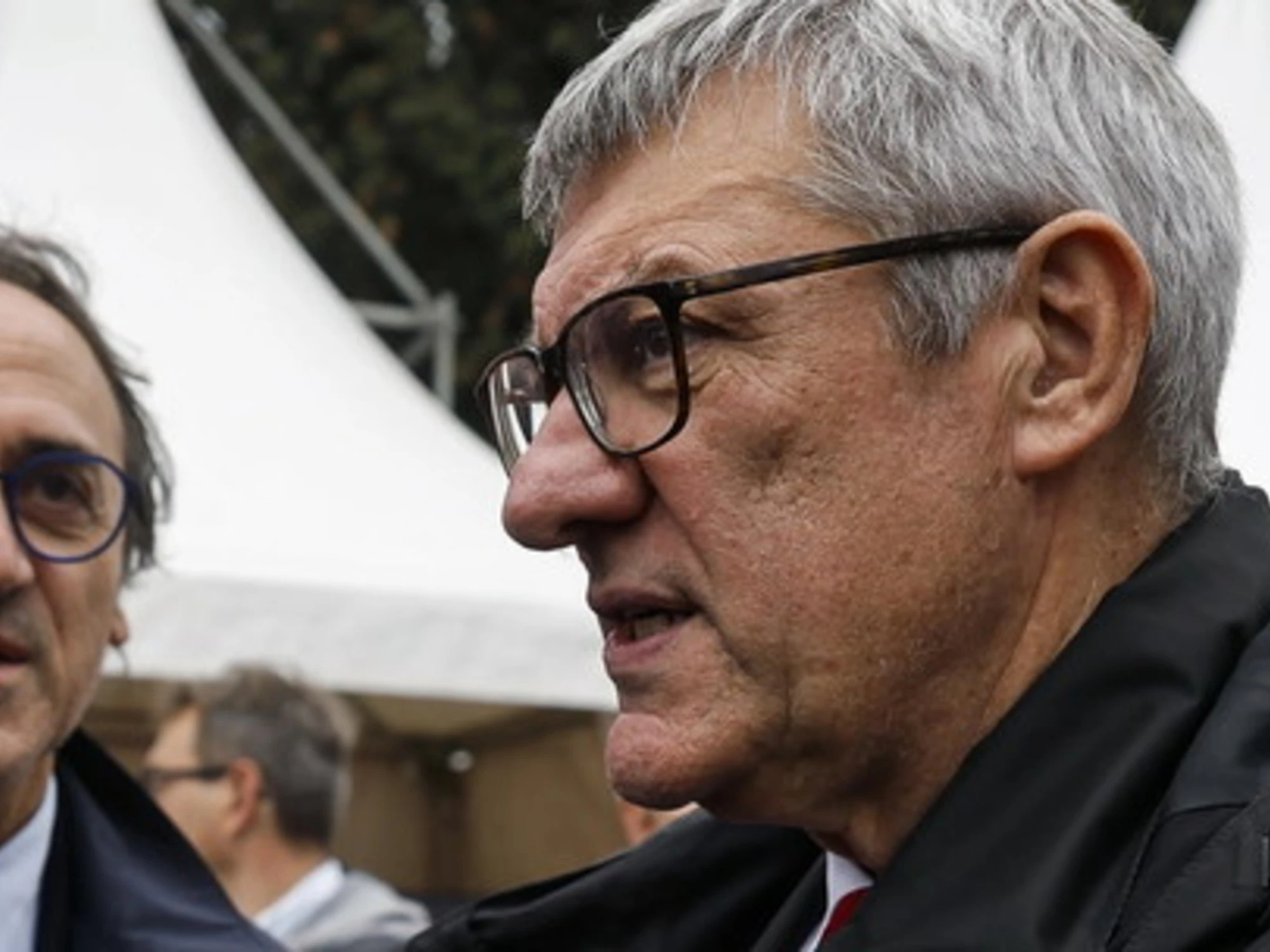 Referendum giustizia, le comiche finali in piazza di Bonelli, Landini, Scurati & Co