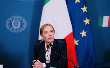 Giorgia Meloni, la spinta del "Times": "Arriva al 2032 ed entra nella storia"