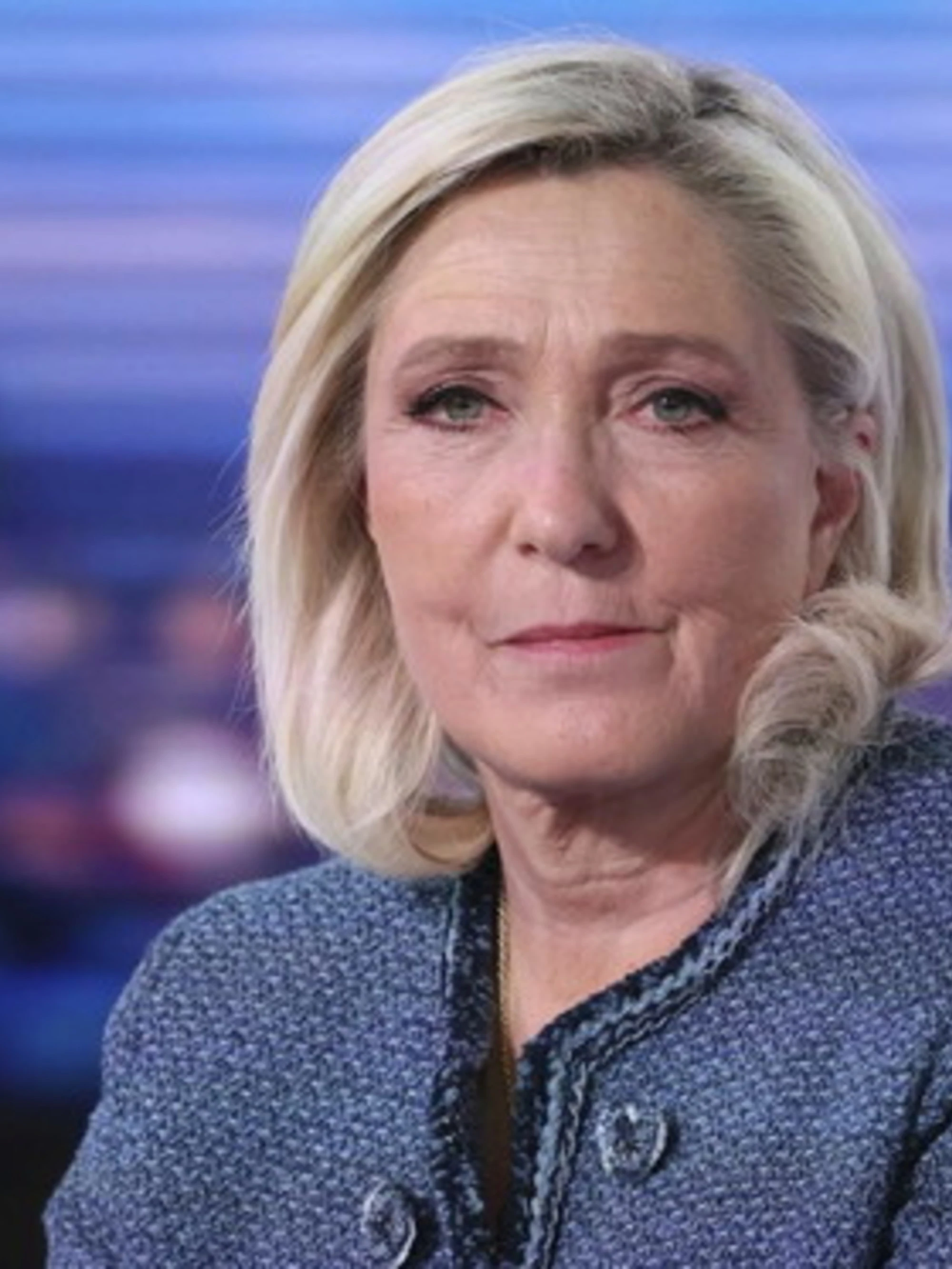 Marine Le Pen, Parigi si ribella alla condanna: alta tensione