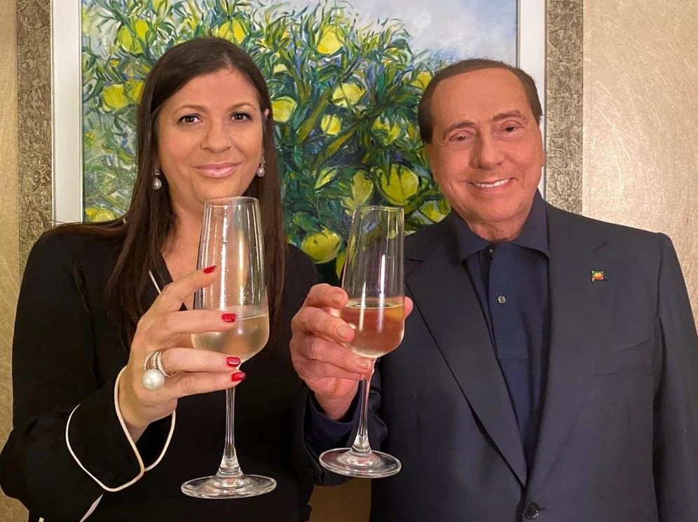 Calabria, Jole Santelli nuova governatrice. Trionfo Forza Italia, telefona Berlusconi: "Parte la rivoluzione"