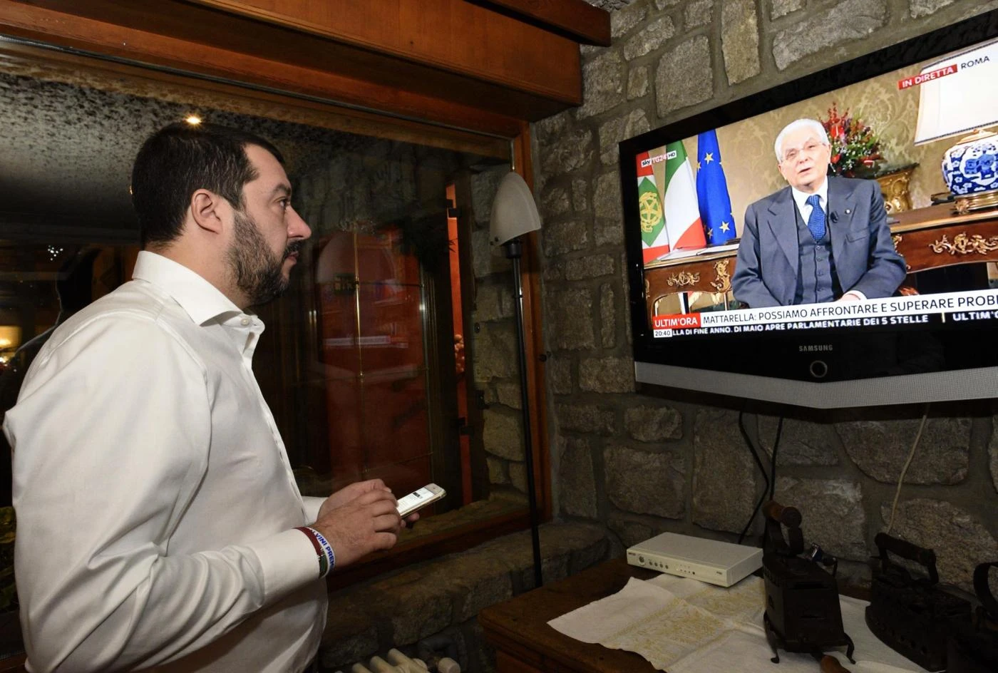 Matteo Salvini nella morsa di Pd e M5s. La voce da Forza Italia: "No al voto anticipato, cosa deve fare ora"