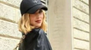 Chiara Ferragni "in giro per Milano in mutande": la foto-scandalo