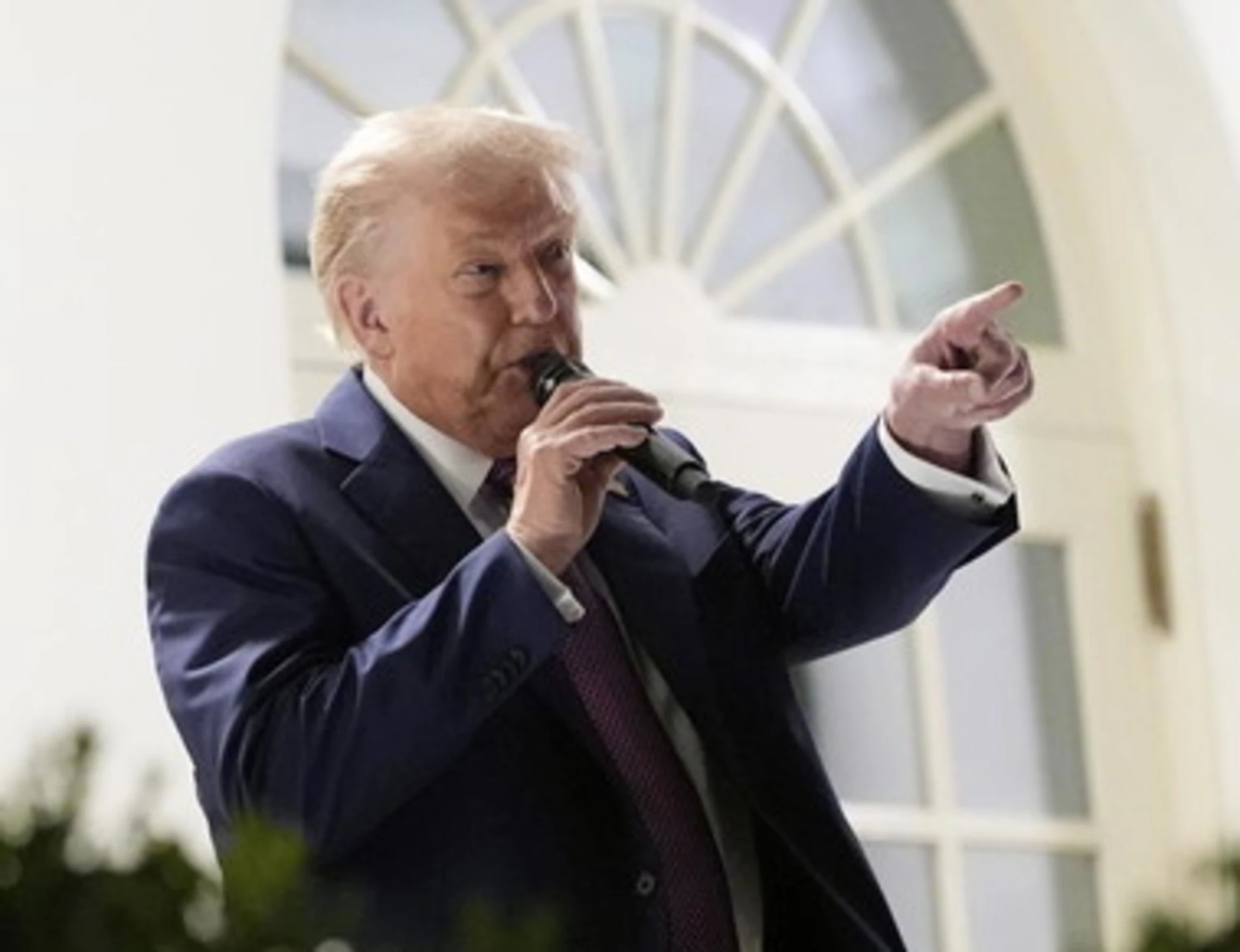 Donald Trump, "mi piace l'odore": come manda ai matti la sinistra