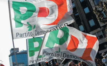 Per imparare a comunicare i dem vanno a lezione dal Duce