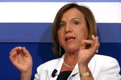 Elsa sfotte sulla nostra pelle:"La mia riforma? E'una scommessa"