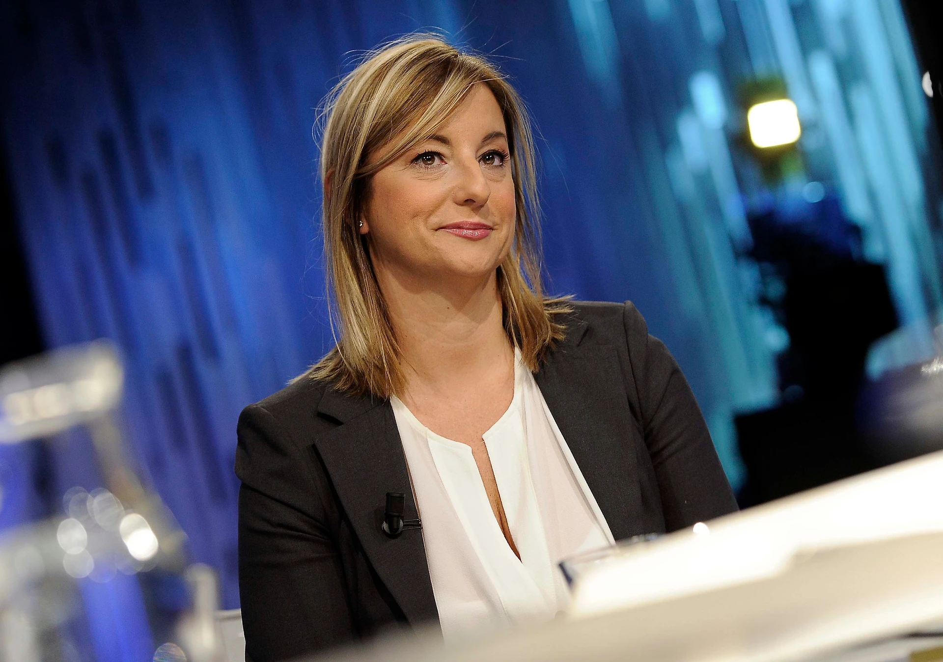 Roberta Lombardi: "Le liste civiche sono un progetto di Beppe Grillo, allarghiamo il patto con il Pd"