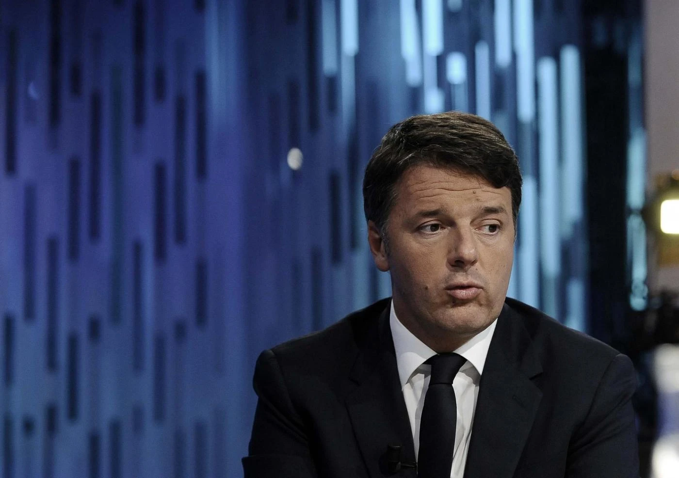 Sondaggio, tracollo del Pd mentre cresce Forza Italia