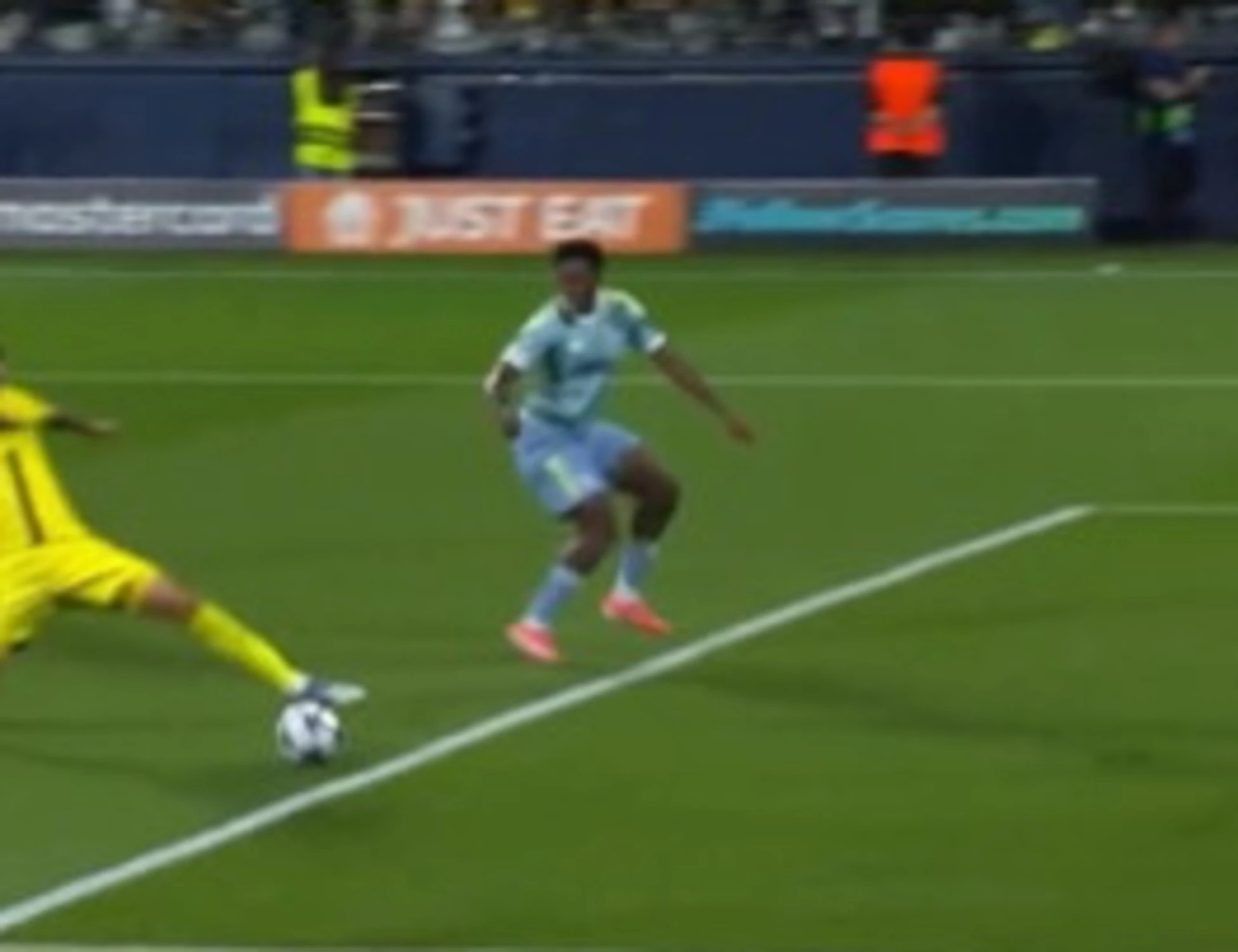 Juventus, sconcertante David: come si è mangiato il gol da zero metri