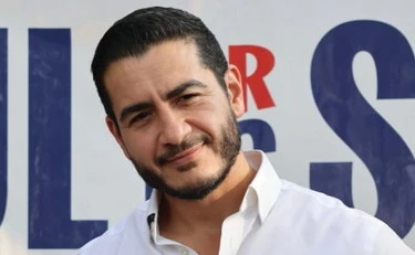 Abdul El-Sayed, il nuovo idolo dei socialisti fa festa con il mufti pro-sharia