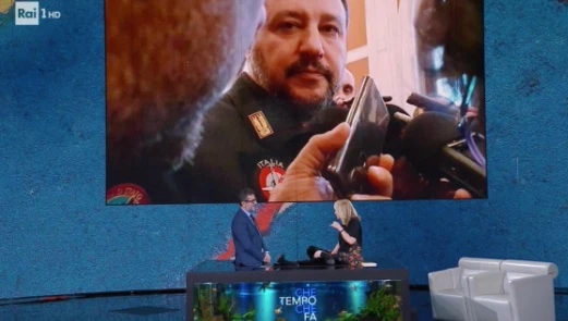 Che tempo che fa, Luciana Littizzetto e la bordata contro Salvini: "Ha parcheggiato in doppia fila e..."